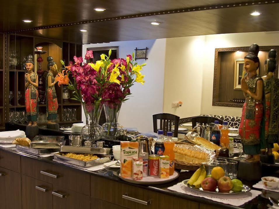 Red Maple Bed & Breakfast New Delhi Exterior photo